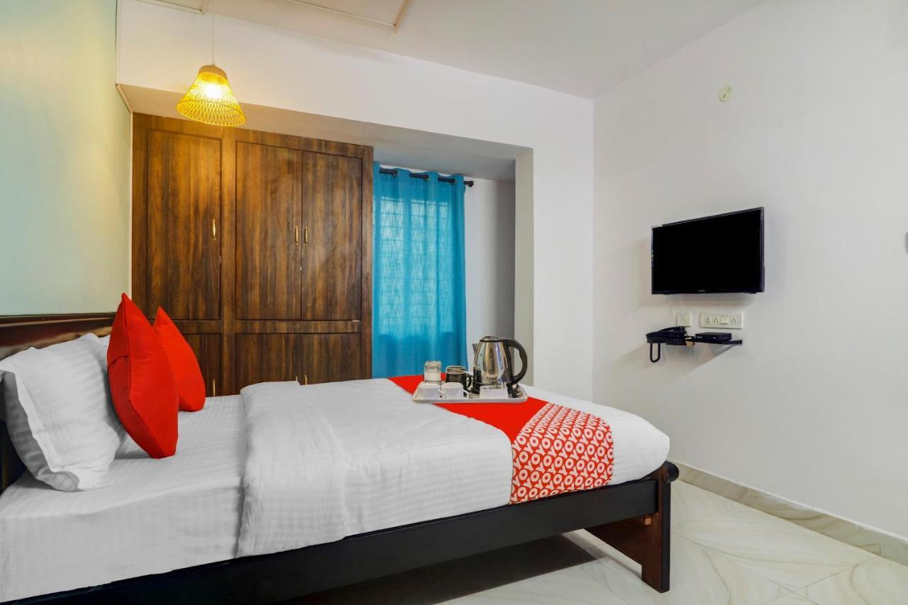 Hotel O Broholic Hotels Near Botanical Garden 하이데라바드 외부 사진