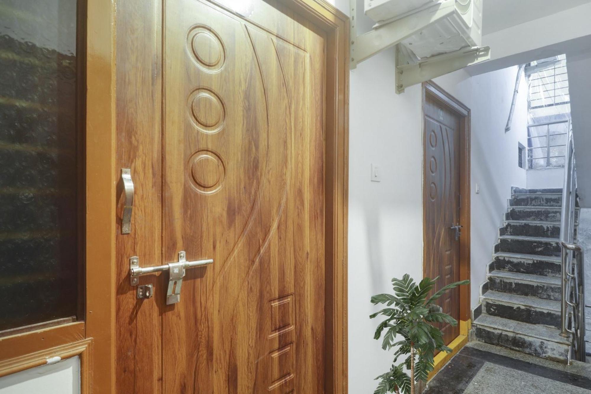 Hotel O Broholic Hotels Near Botanical Garden 하이데라바드 외부 사진