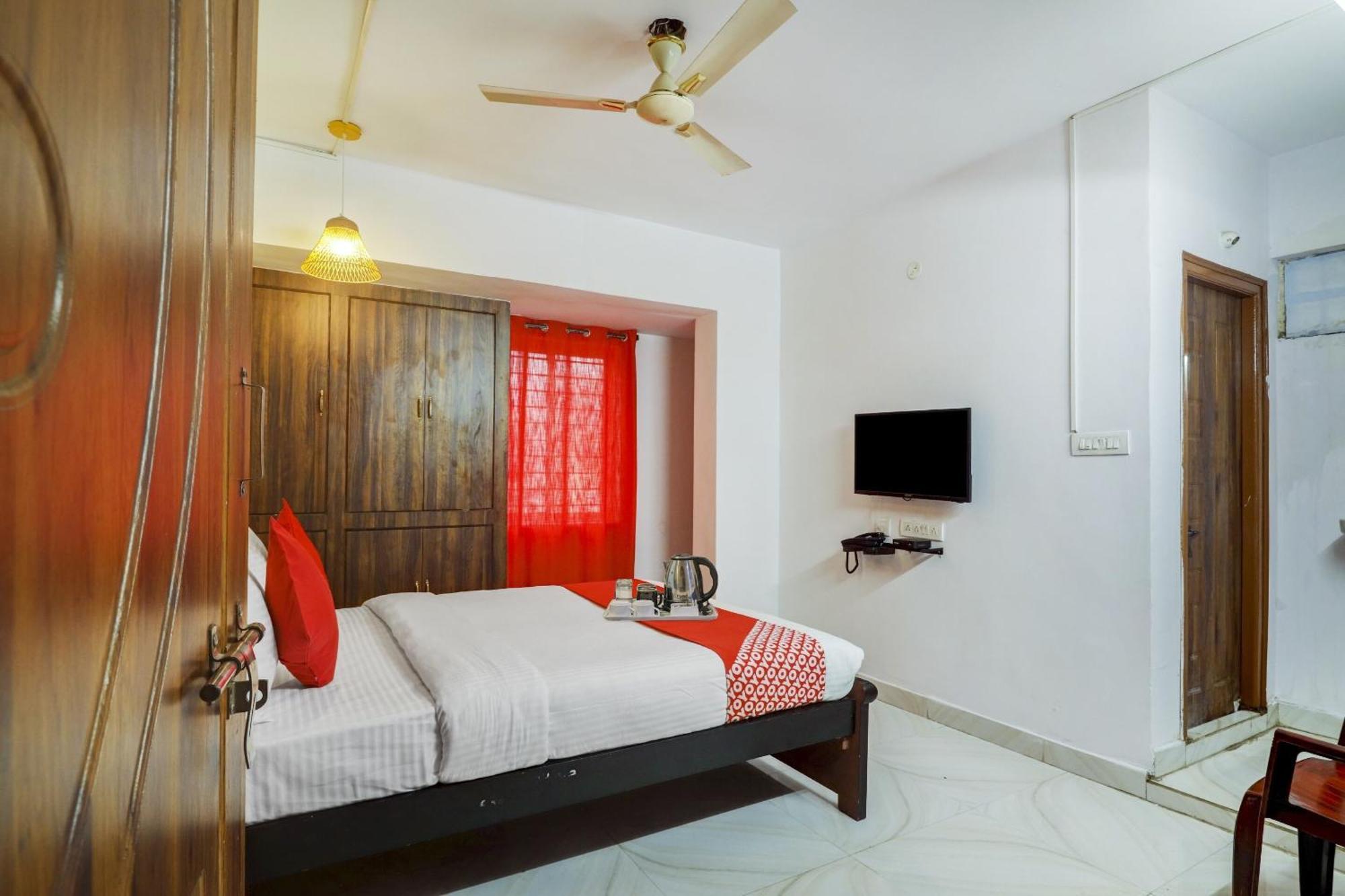 Hotel O Broholic Hotels Near Botanical Garden 하이데라바드 외부 사진